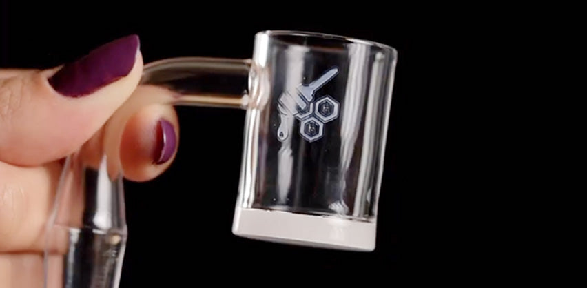 Dab Rig Cleaner Dab Rig Cleaning Guide 101: 4 Easy Methods To Clean Wax Rigs – Honeybee ...