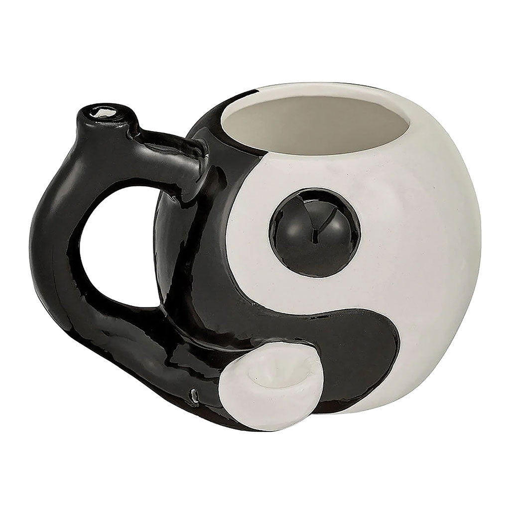Yin Yang Premium Roast and Toast pipe mug with glossy black and white body, built-in front bowl, curved pipe-style handle, and round chubby shape